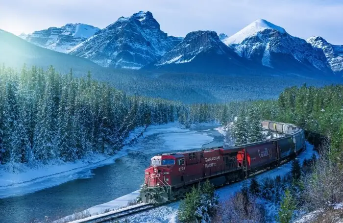 Putovanje željeznicom u Sijetlu, Vankuveru i Viktoriji